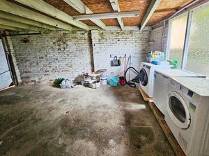 Photo 7- click for photo gallery